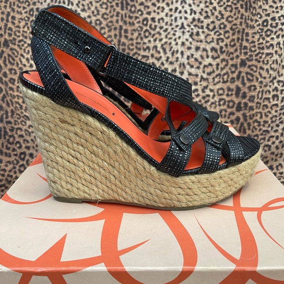 Via Spiga black strappy sandals - Picture 4 of 8